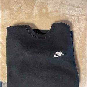 Mens black Nike crewneck
